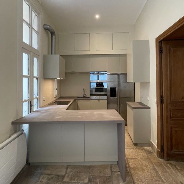 Rénovation cuisine #betoncire #paris #julierosierarchitecte